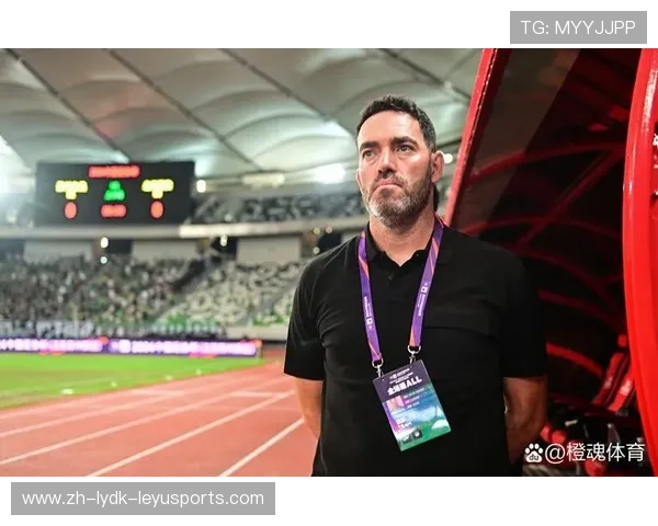 郎导执教过的意甲球队及其体育执教风格解析