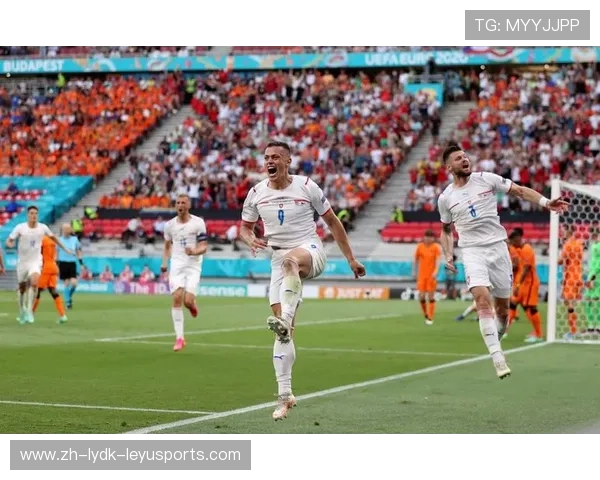 足球免疫调节策略如何增强足球运动员的身体抵抗力 足球免疫调节策略如何增强足球运动员的身体抵抗力